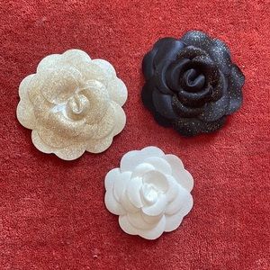 Special Edition Chanel Camellia Flowers - 3x